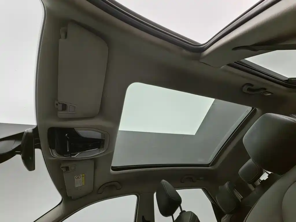 Zhonghua V7 — миниатюра 14