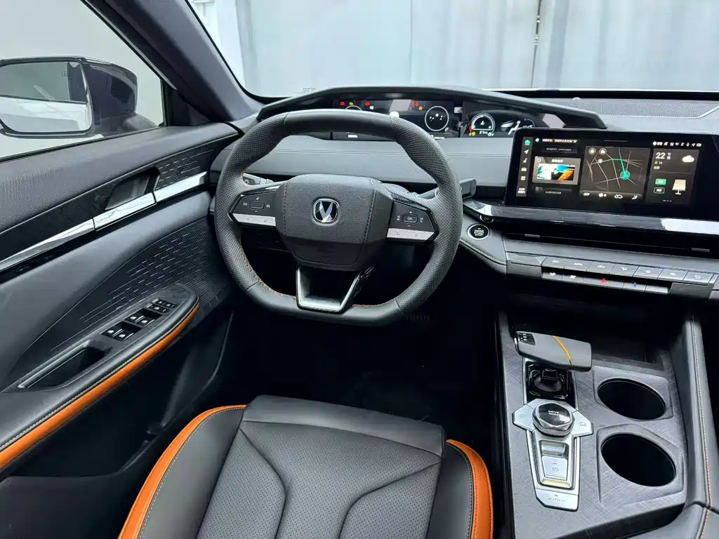 Changan UNI-V — миниатюра 5