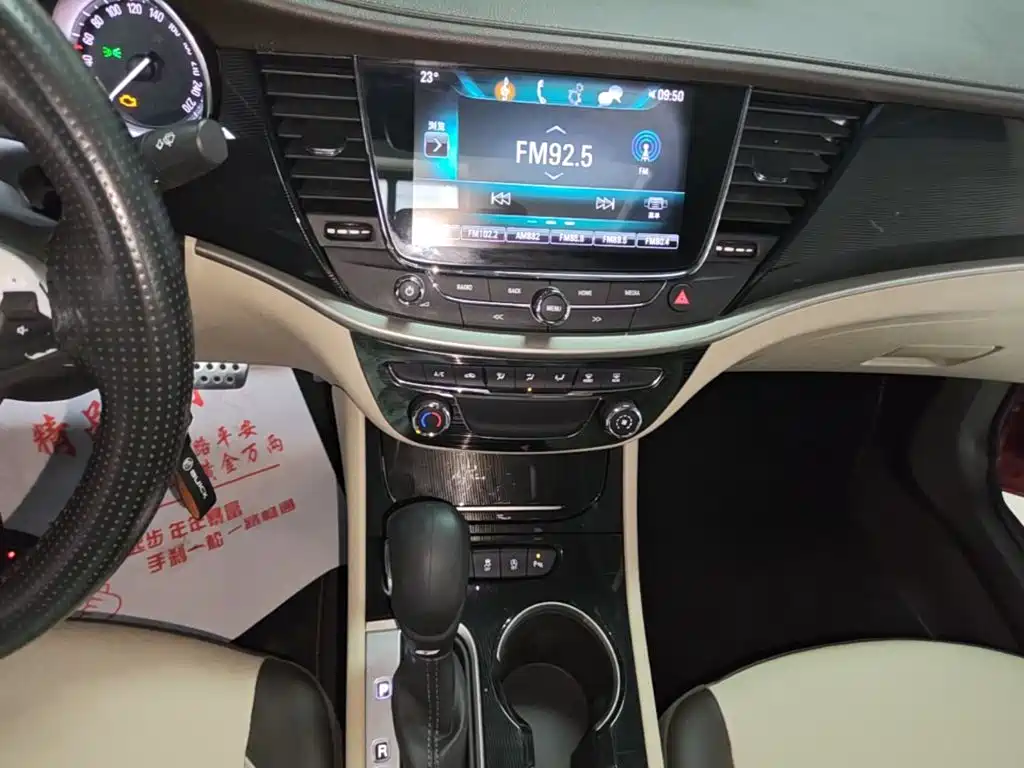 Buick Verano — миниатюра 13