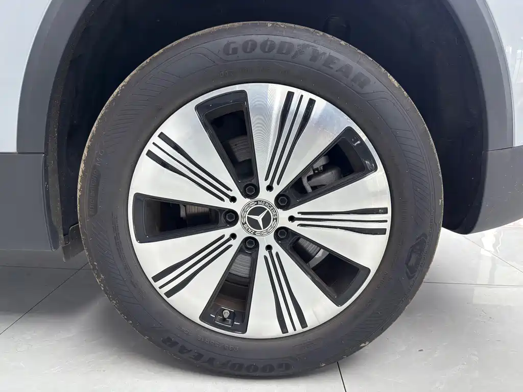 Mercedes-Benz EQA — миниатюра 18
