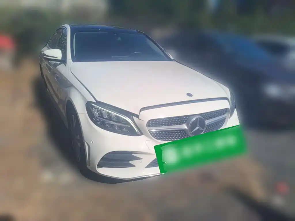 Mercedes-Benz C-Class — миниатюра 6
