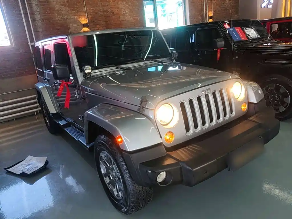 Jeep Wrangler — миниатюра 4