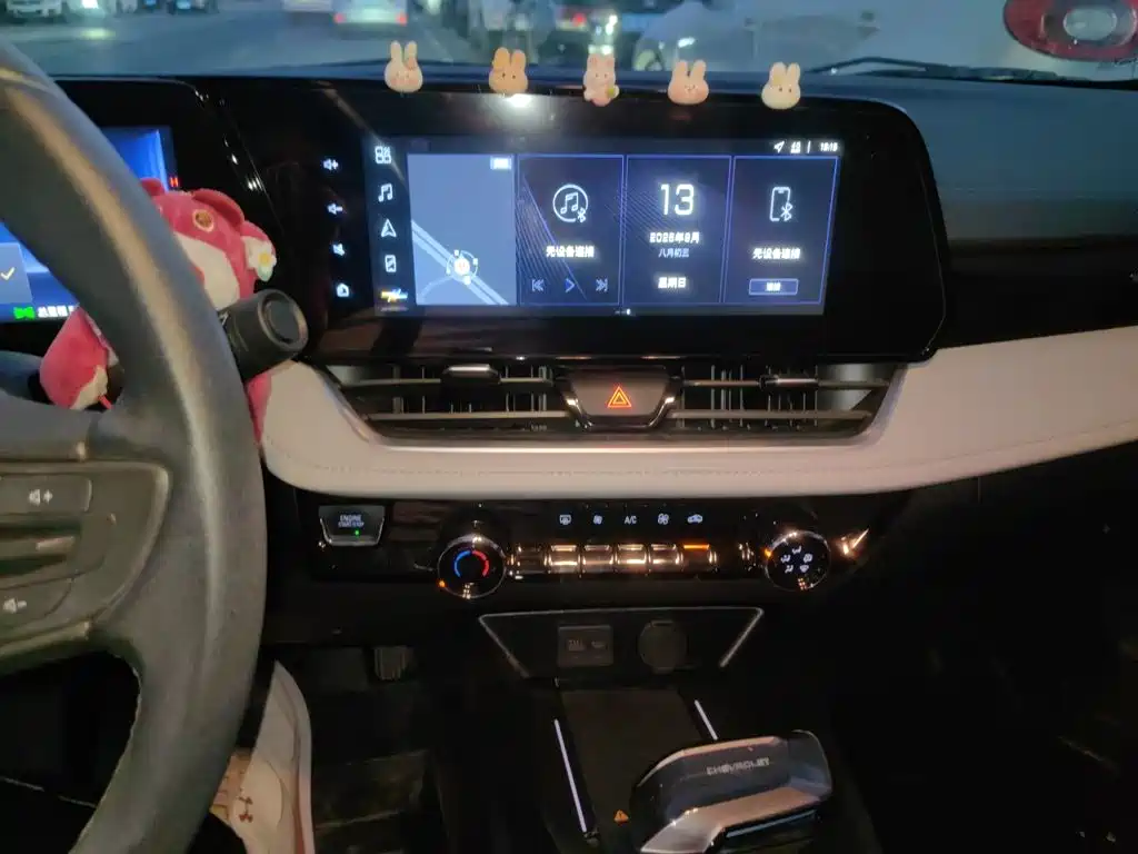 Chevrolet Monza — миниатюра 15