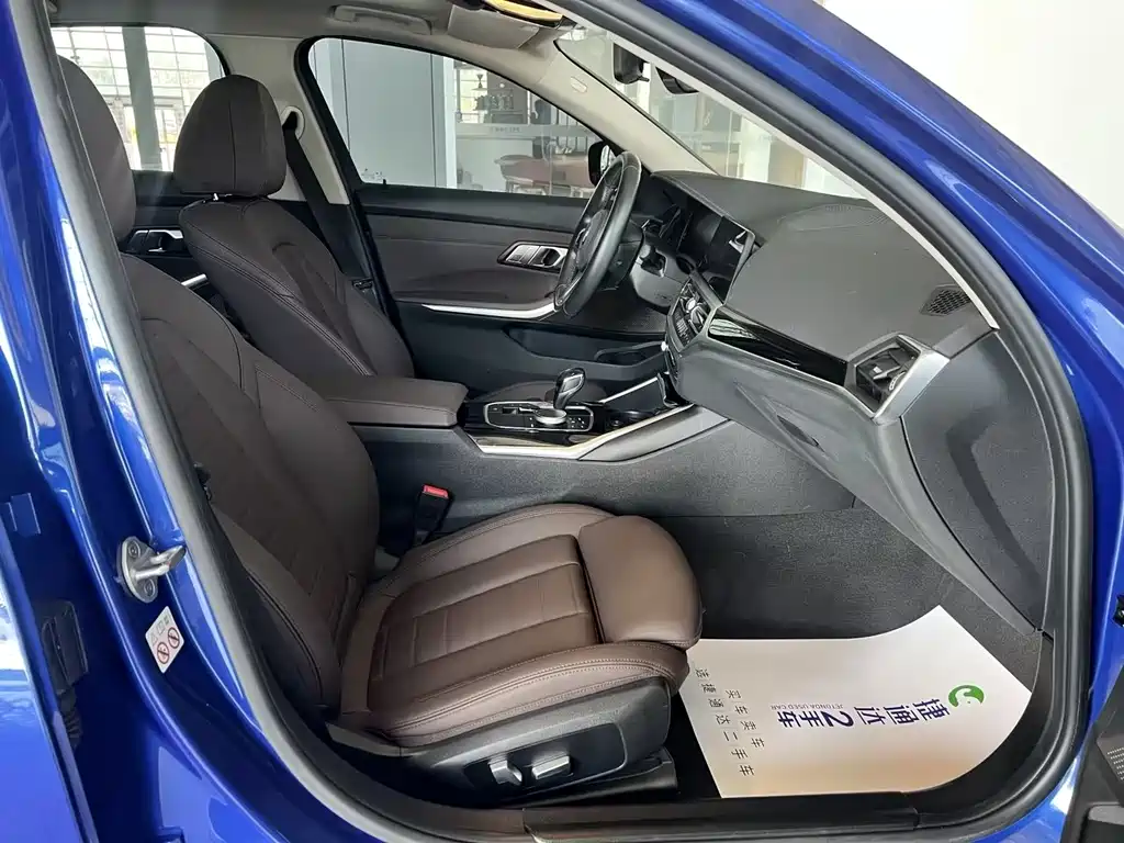 BMW 3 Series — миниатюра 16