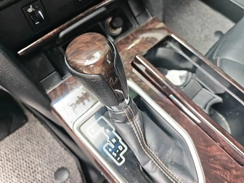 Toyota Camry — миниатюра 11