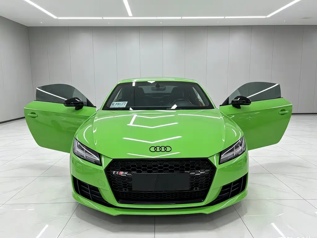 Купить Audi TT