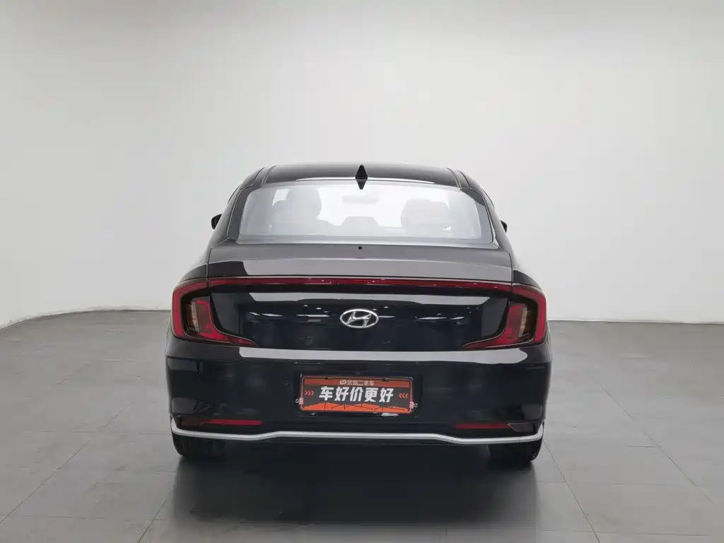 Hyundai Mistra — миниатюра 4