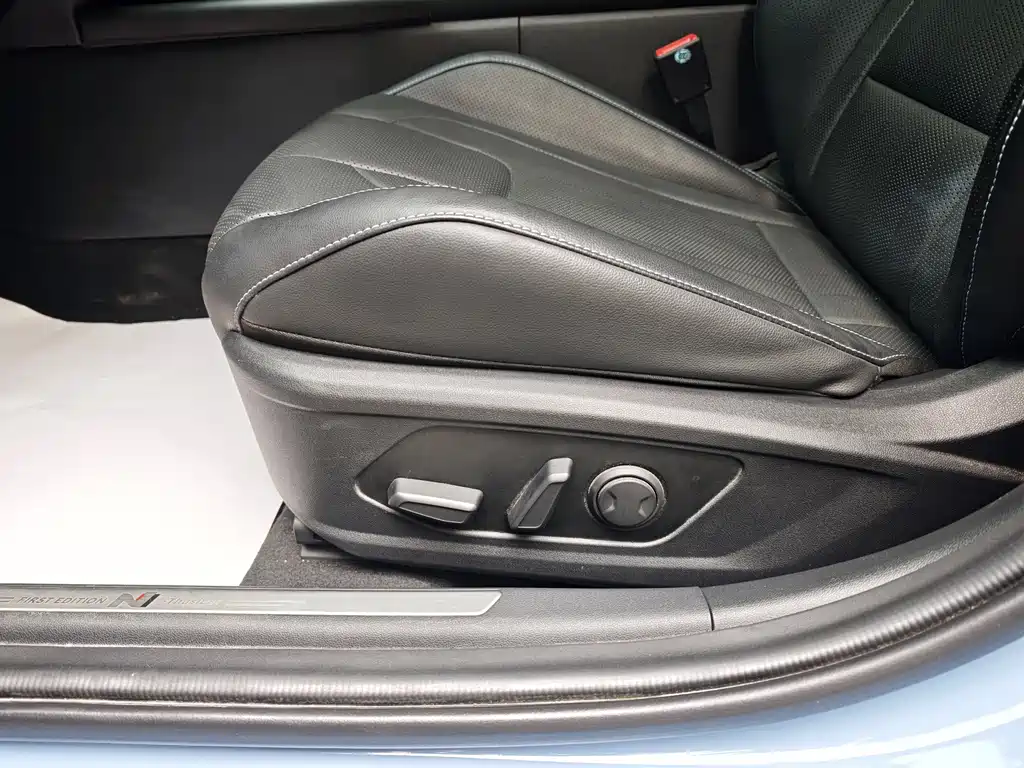 Hyundai Elantra N — миниатюра 21