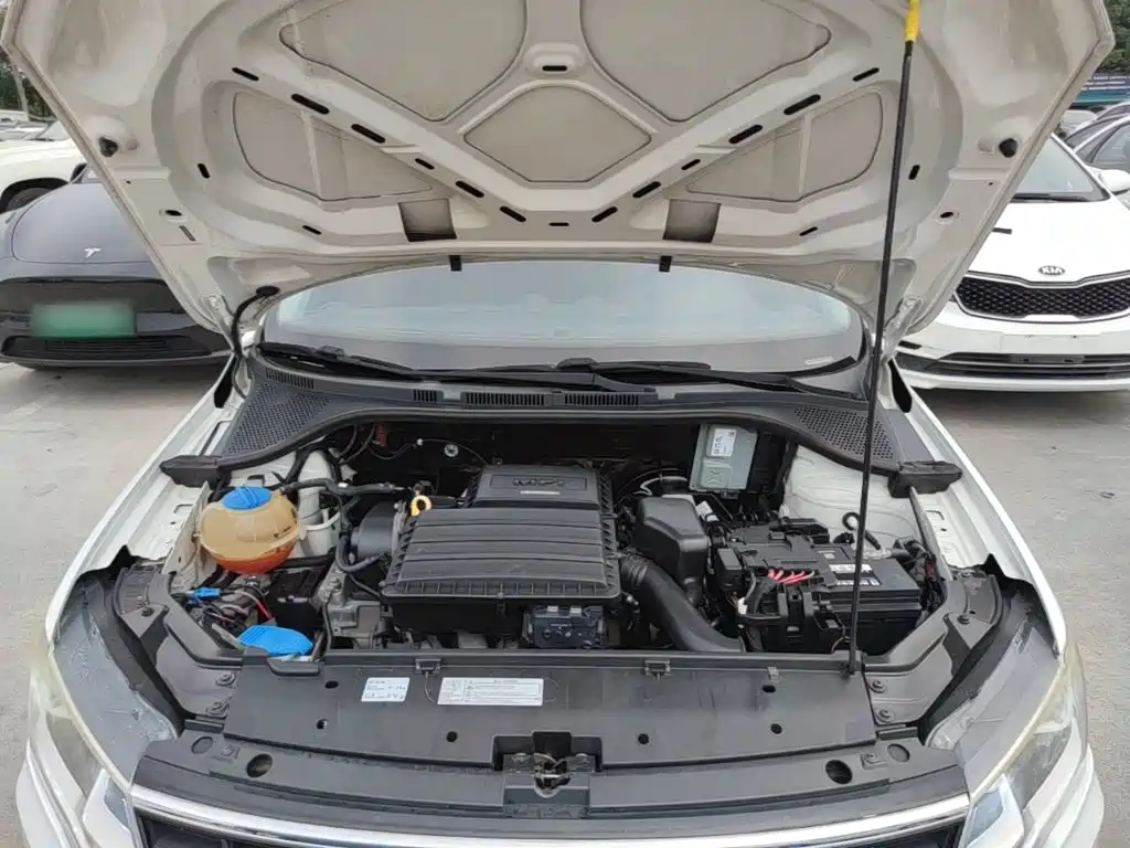 Volkswagen Jetta — миниатюра 20