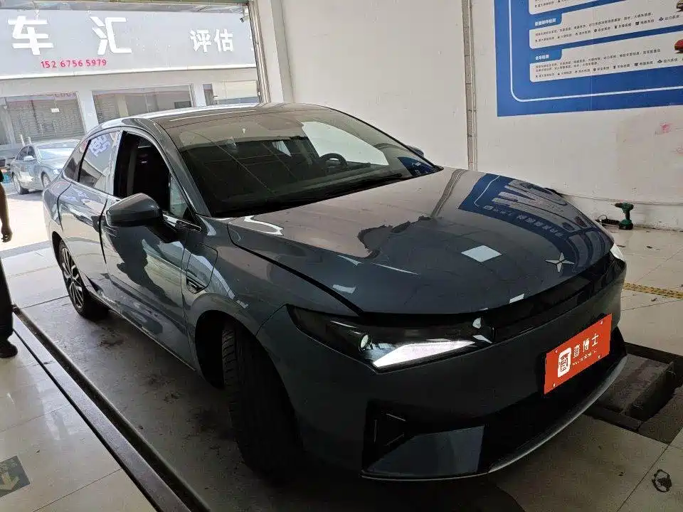 XPeng P5 — миниатюра 2