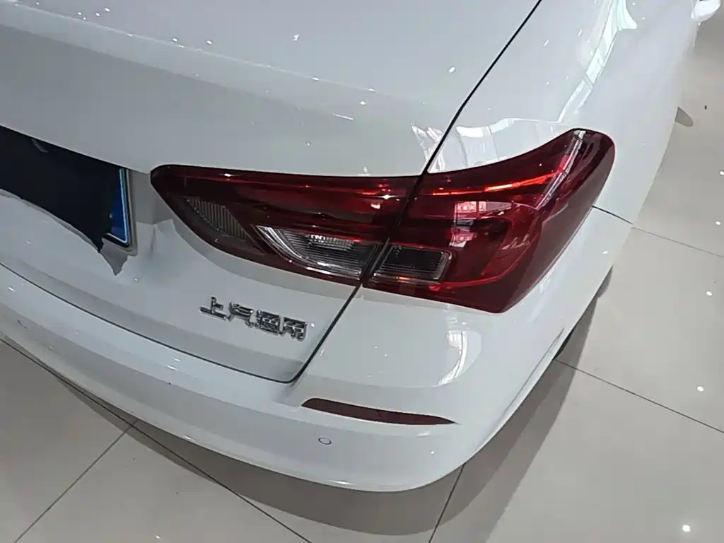 Buick Excelle — миниатюра 8