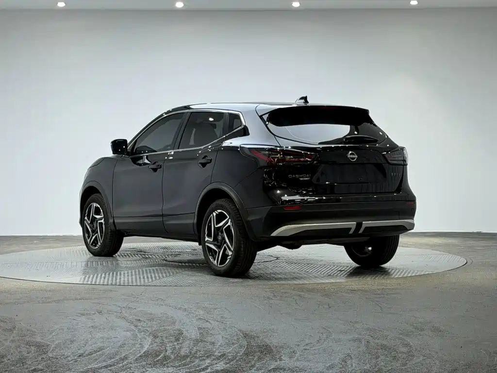 Nissan Qashqai — миниатюра 4