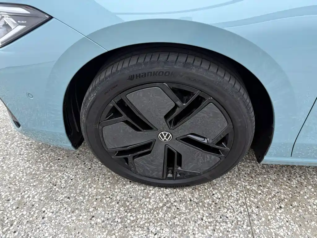 Volkswagen Passat — миниатюра 14