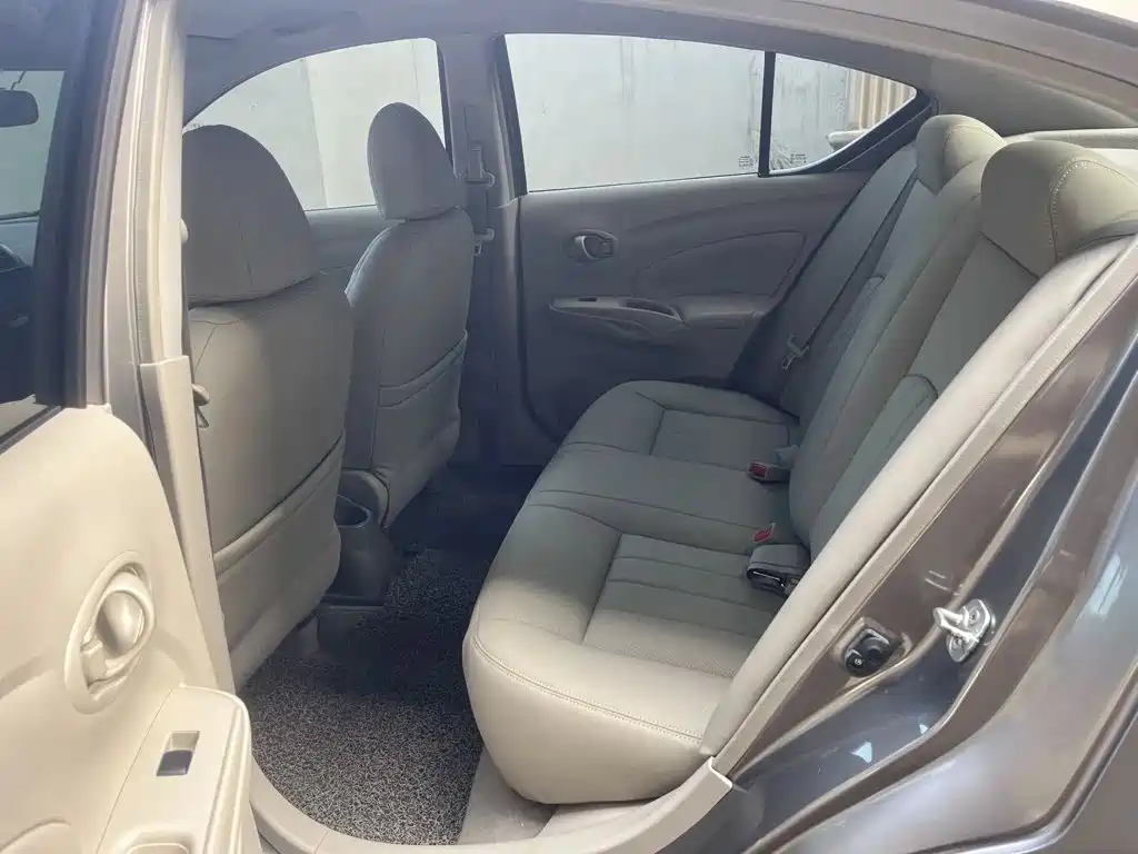 Nissan Sunny — миниатюра 5