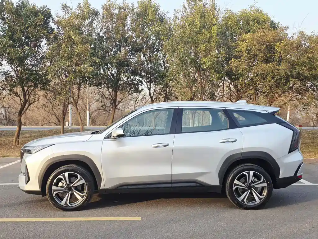 GEELY AUTOMOBILE BOYUE L