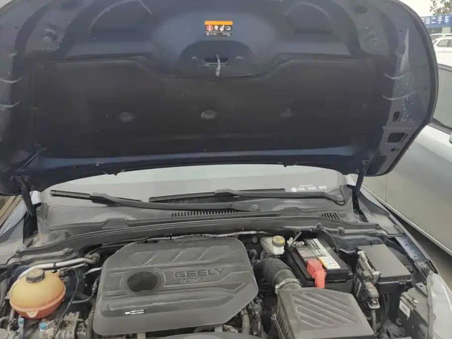 Geely Emgrand GL — миниатюра 10