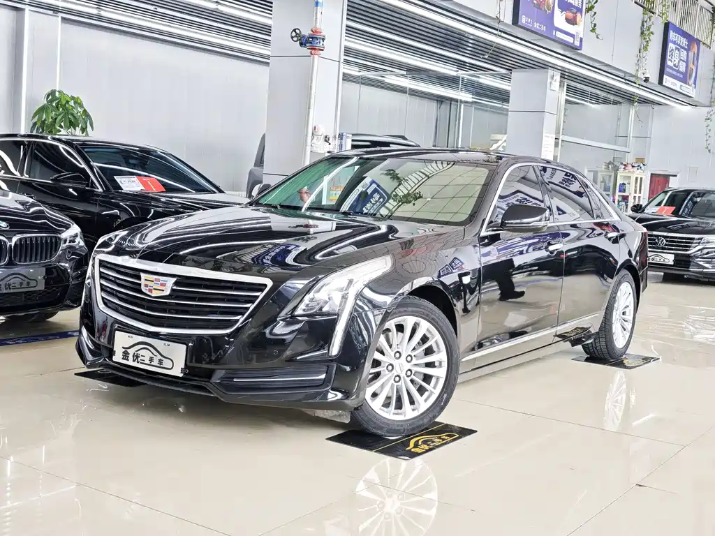 CADILLAC CT6