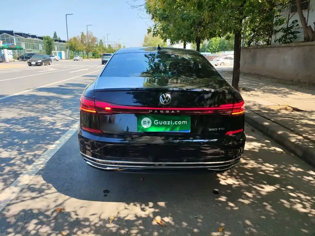 Volkswagen Passat — миниатюра 6
