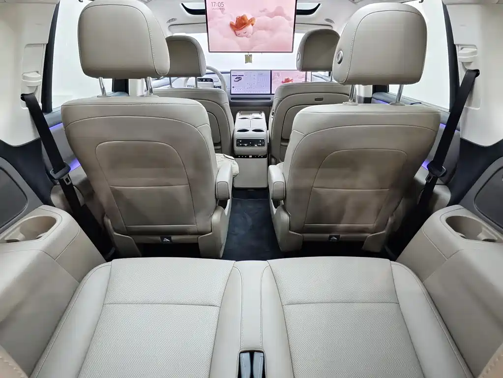 Li Auto i8 2025 Standard