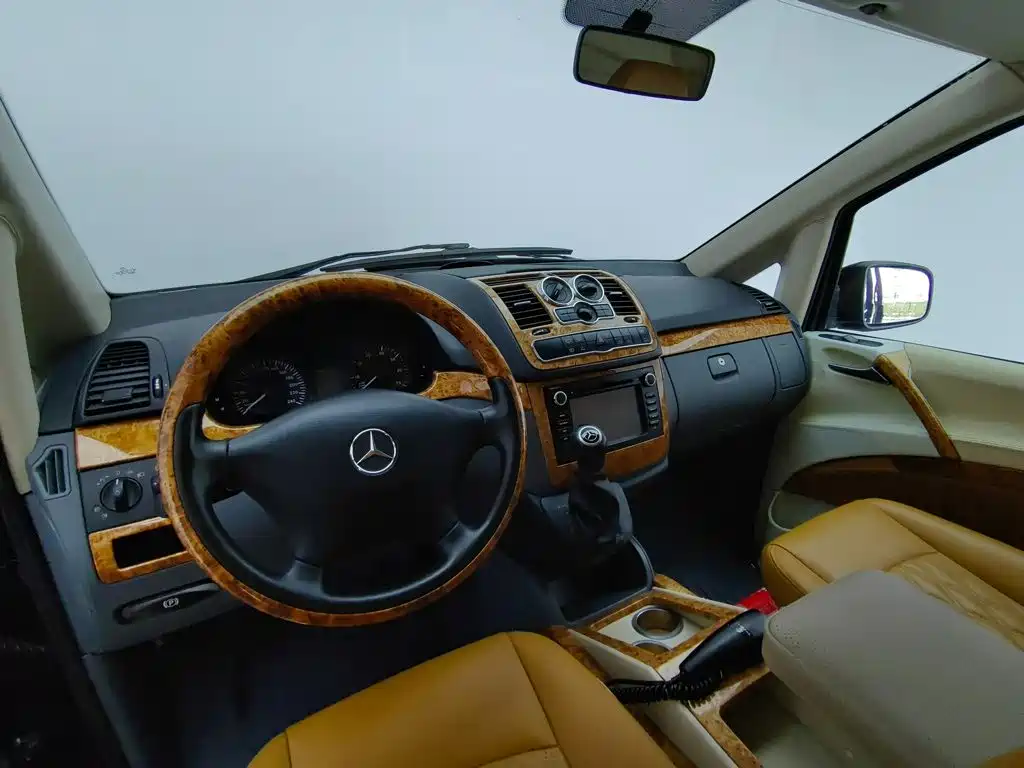 Mercedes-Benz Vito — миниатюра 25