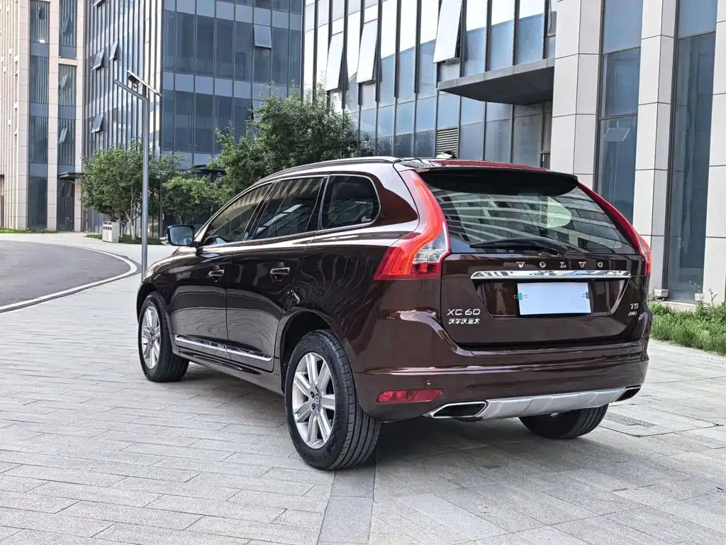Volvo XC60 — миниатюра 7