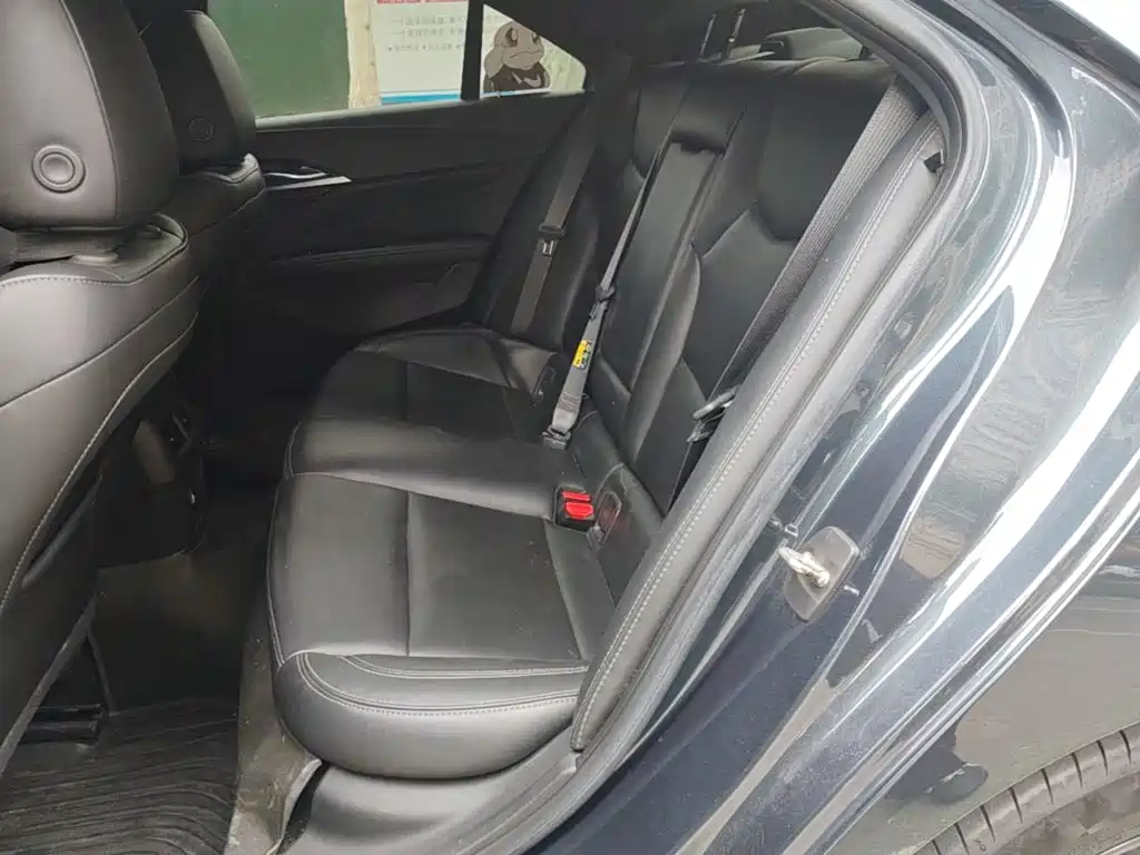 Cadillac CT4 — миниатюра 17