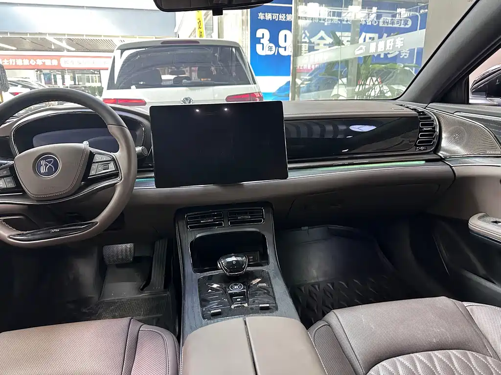 BYD Han — миниатюра 6