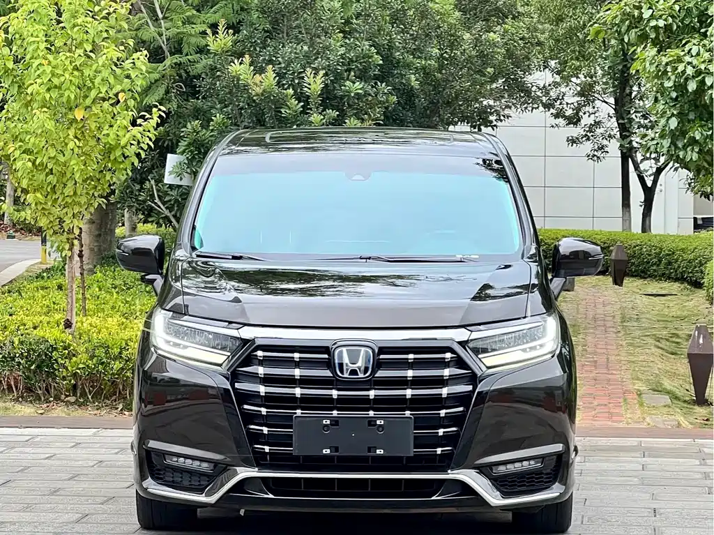 Honda Elysion — миниатюра 2