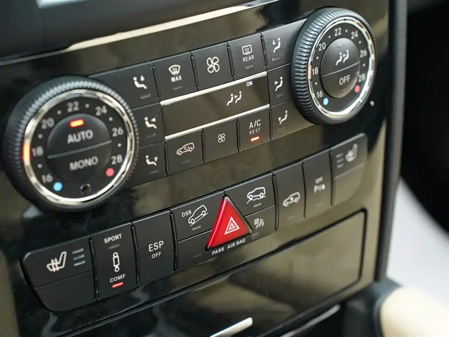 Mercedes-Benz M-Class ML 500 4MATIC Special Edition, фото 19