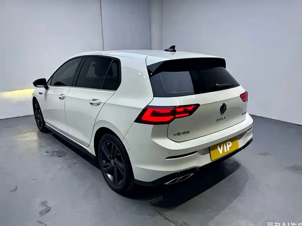 Volkswagen Golf — миниатюра 4