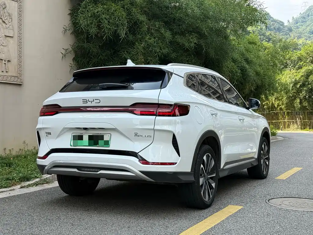 BYD PLUS New Energy — миниатюра 13
