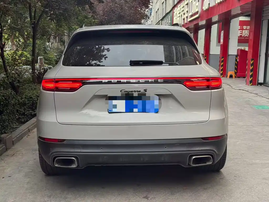 Porsche Cayenne 2018 Cayenne 3.0T