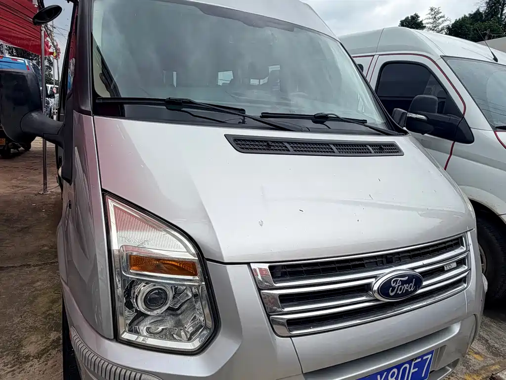 Ford Transit Custom — миниатюра 2