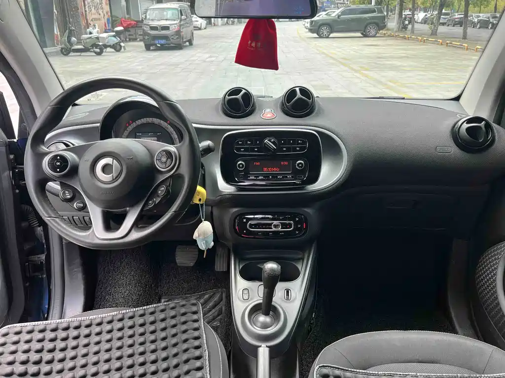 smart Smart Fortwo — миниатюра 5