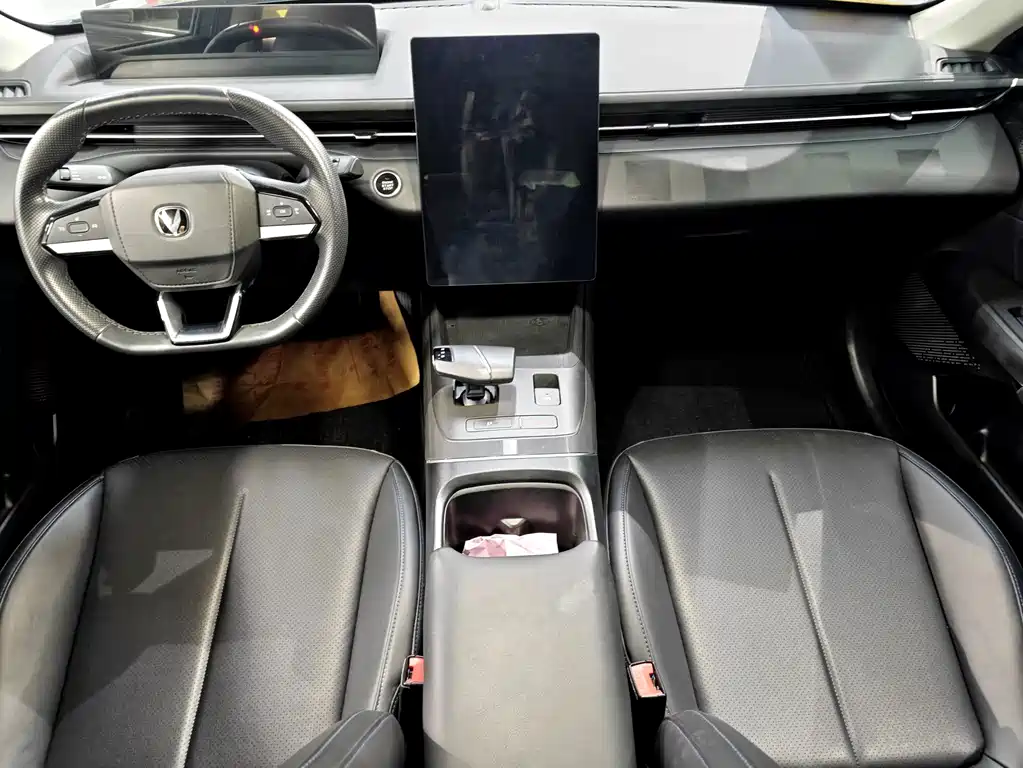 Changan Eado — миниатюра 5