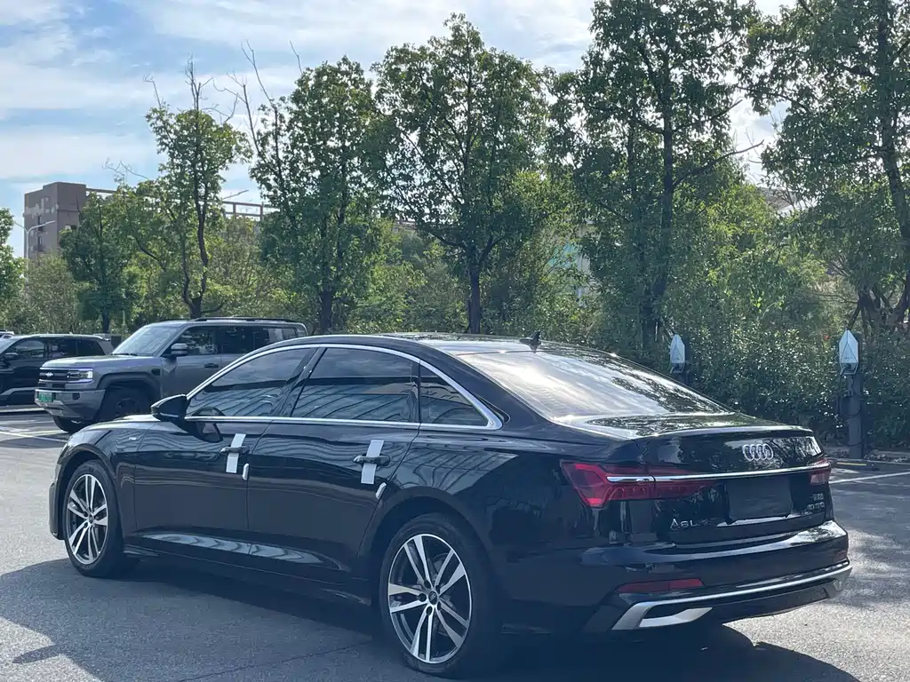 Audi A6L — миниатюра 13