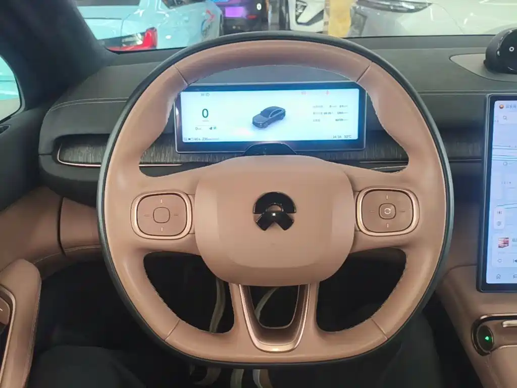 NIO EC6 — миниатюра 11