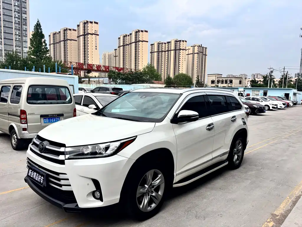 Toyota Highlander 2019