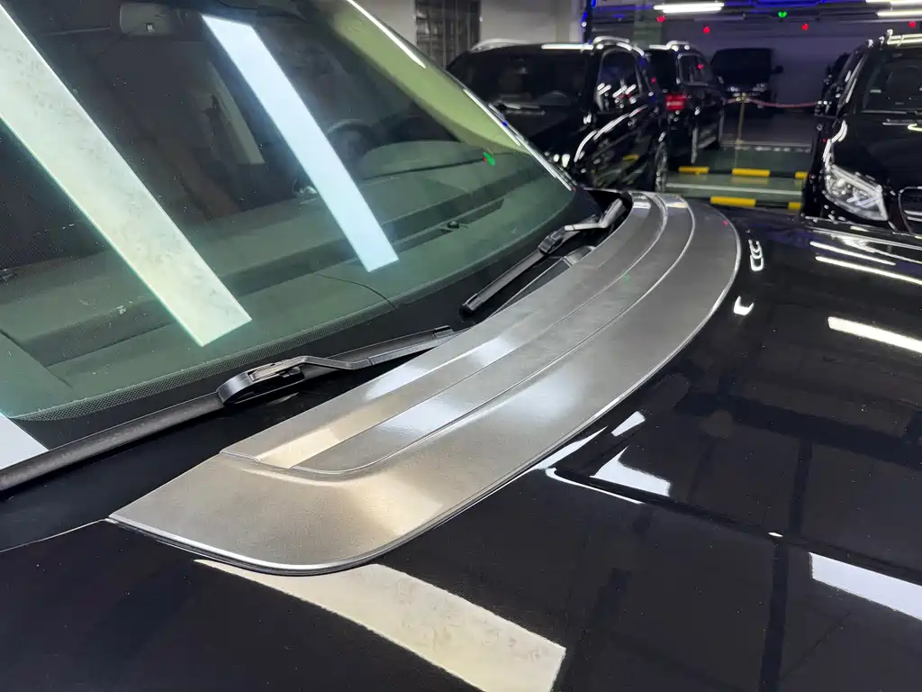 Land Rover Range Rover — миниатюра 10