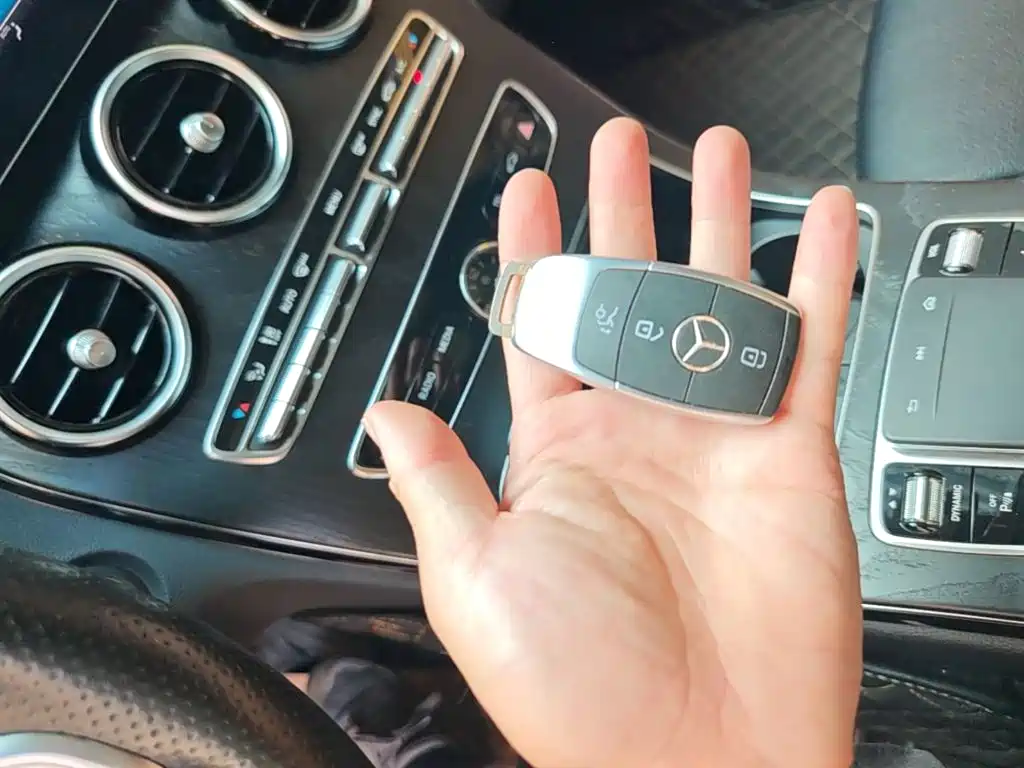 Mercedes-Benz C-Class — миниатюра 9