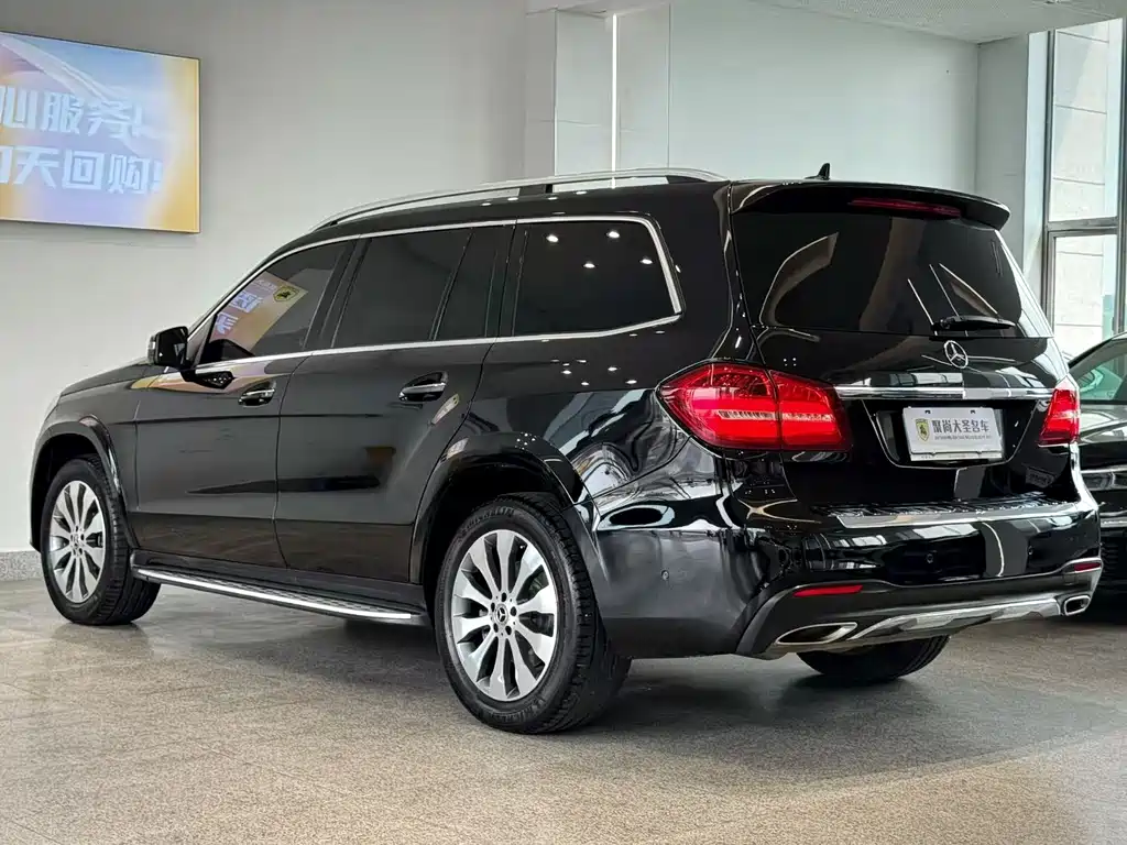 Mercedes-Benz GLS — миниатюра 9