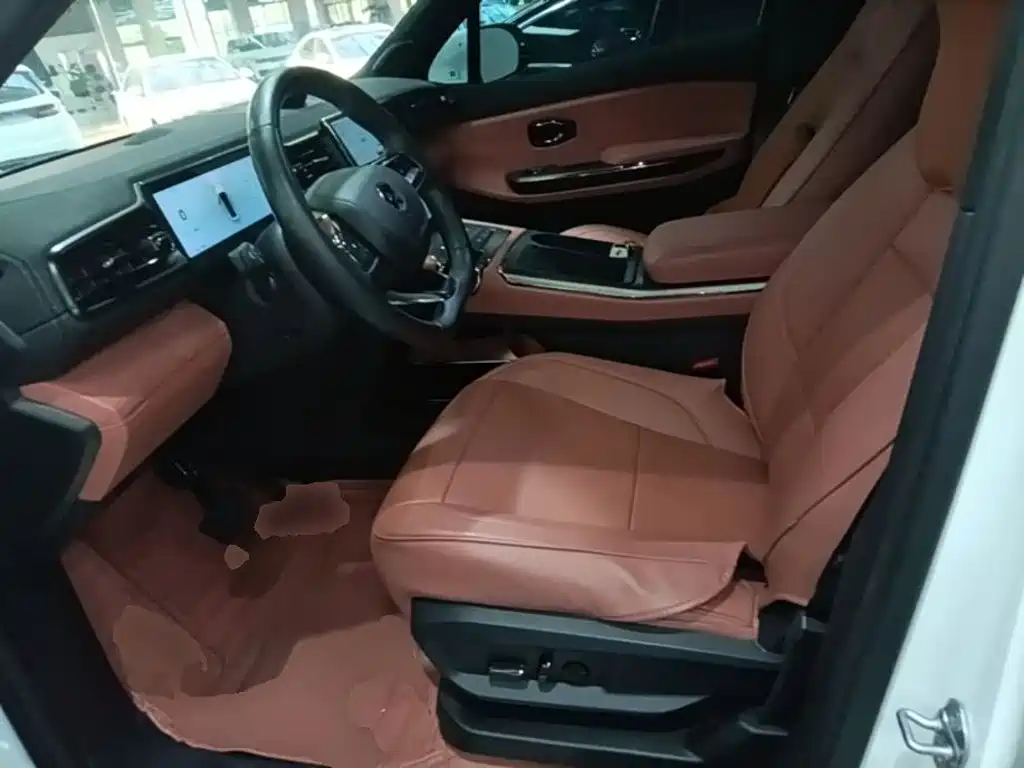 NIO EC6 — миниатюра 15