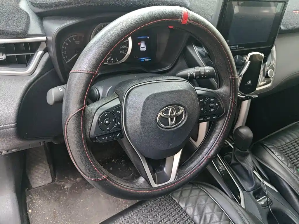 Toyota Frontlander — миниатюра 6