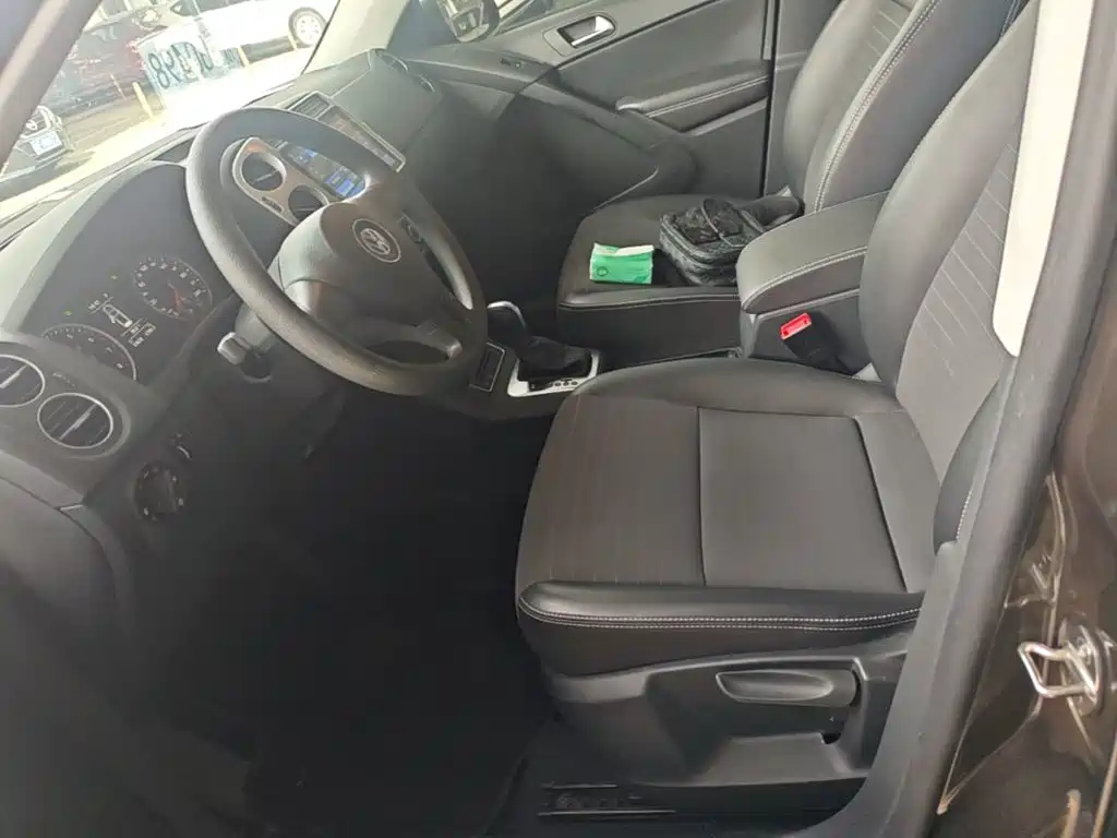 Volkswagen Tiguan — миниатюра 15