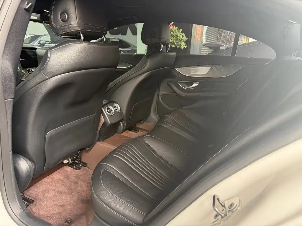 Mercedes-Benz CLS — миниатюра 9