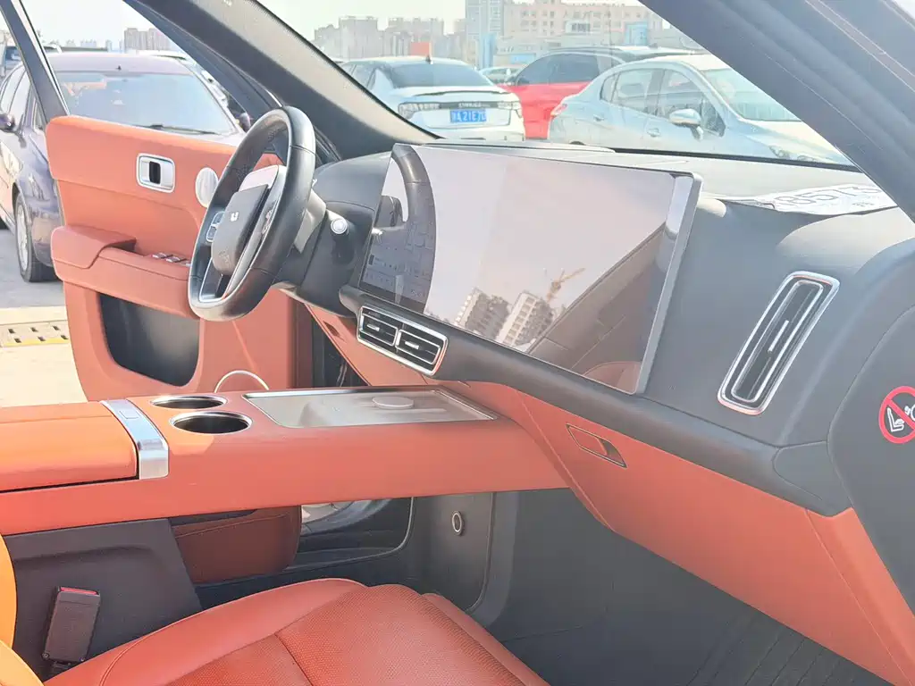 Li Auto Li L8 — миниатюра 7