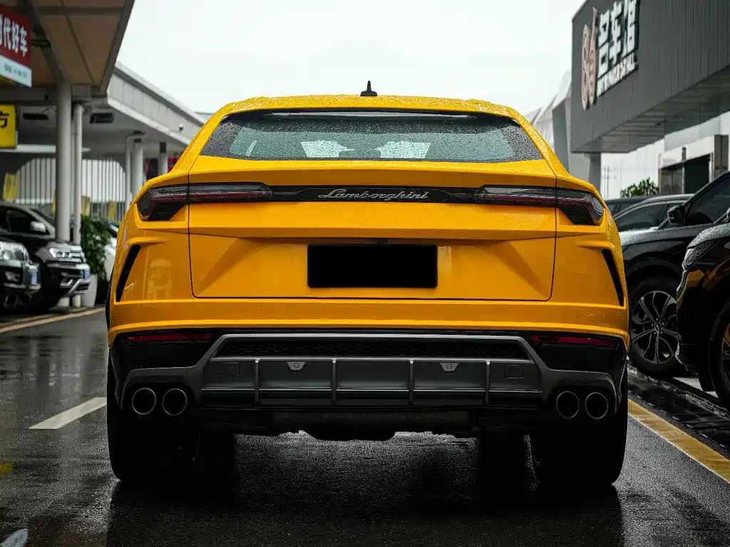 Lamborghini Urus — миниатюра 9