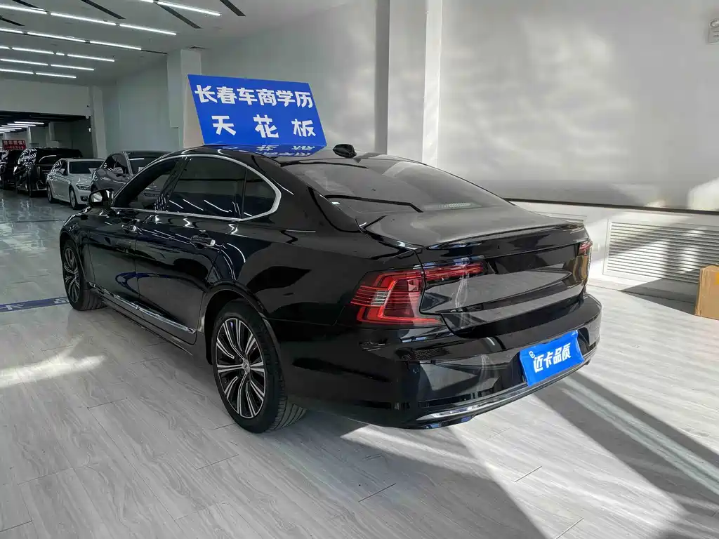 Volvo S90 — миниатюра 12