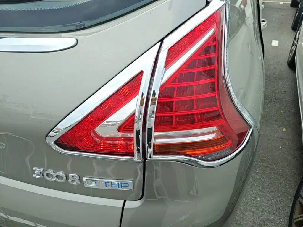 Peugeot 3008 — миниатюра 8