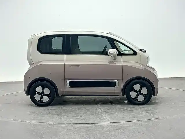 Baojun KiWi EV — миниатюра 4
